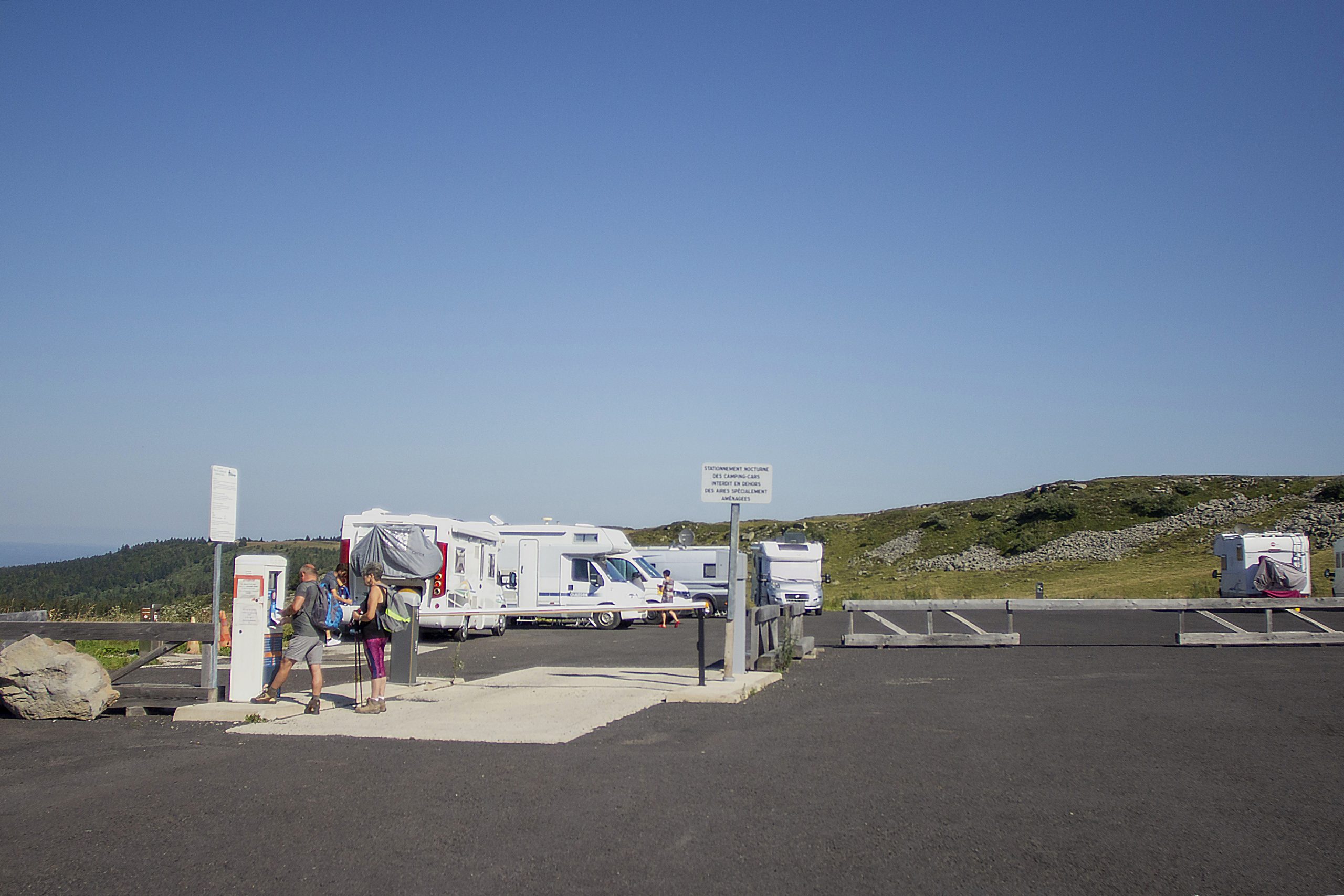Aire De Camping Car A Super Besse Aire de camping-cars Puy-de-Dôme, Aire de services camping-cars Le  Mont-Dore, en van à Super-Besse
