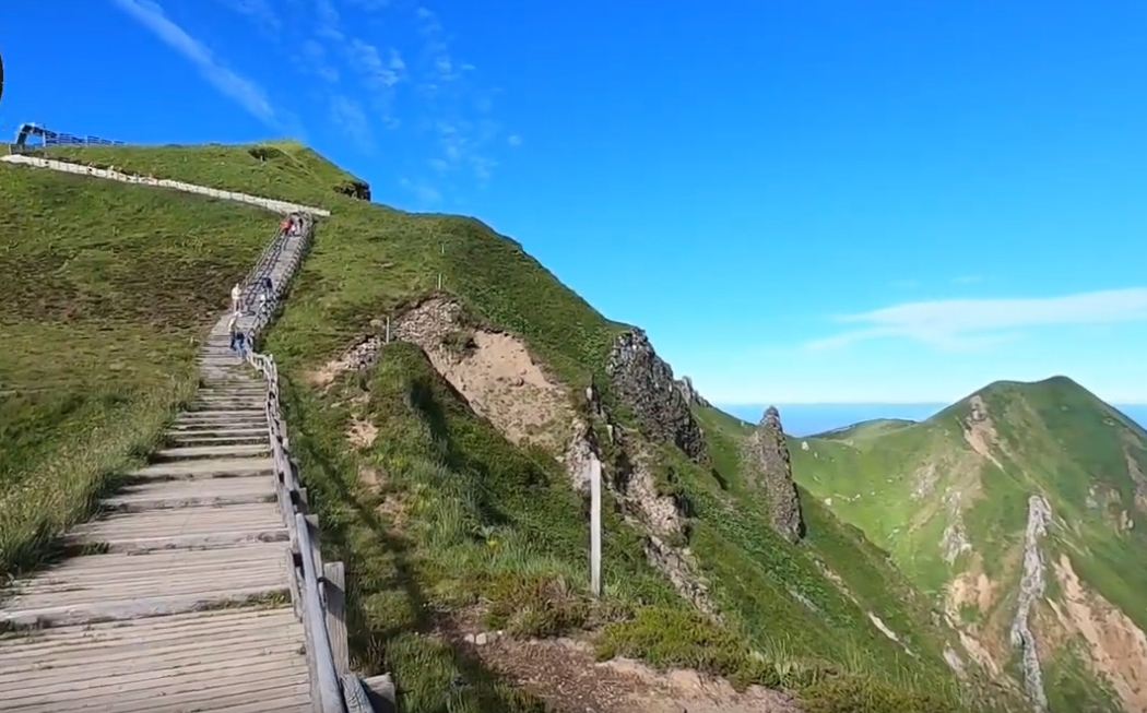 La montée au Puy de Sancy côté Mont-Dore