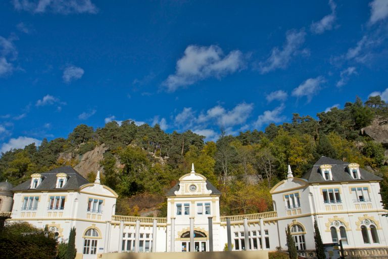 les anciens thermes de Saint-Nectaire, actuel office de tourisme