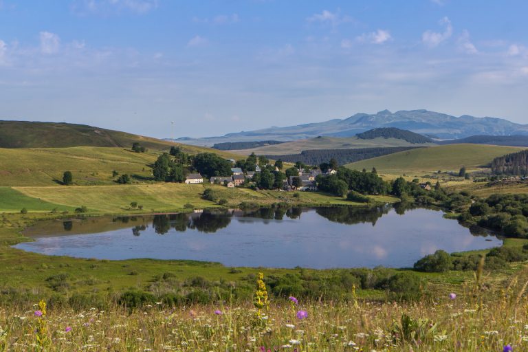 Le lac d'en bas dans la Réserve Naturelle de La Godivelle