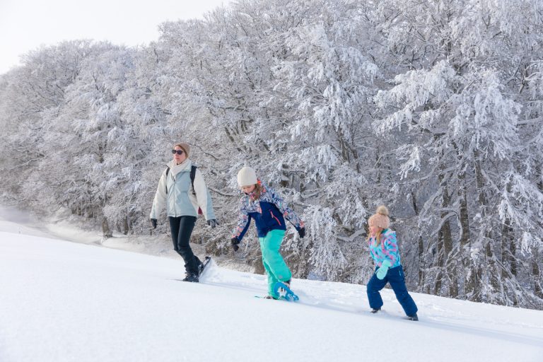 Balade raquettes en famille dans le Sancy