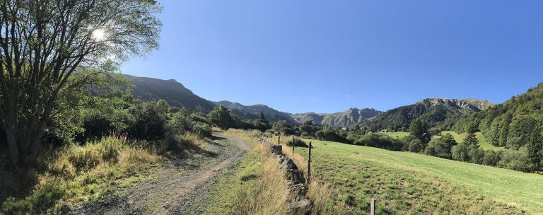 Le chemin des Montagnes et le Capucin – Mont-Dore