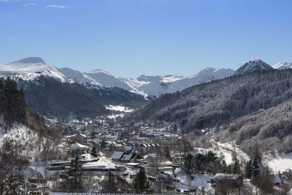 La commune du Mont-Dore au pied du Puy de Sancy en Auvergne