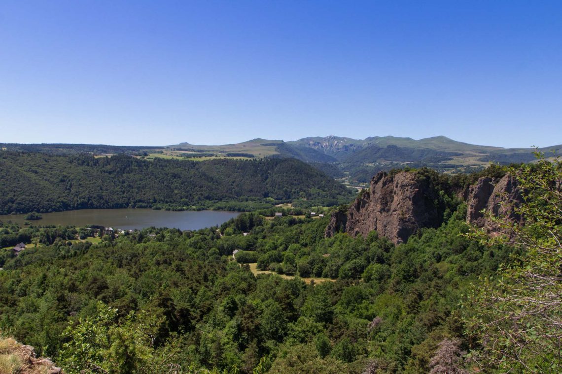 La Dent du Marais et le Lac Chambon