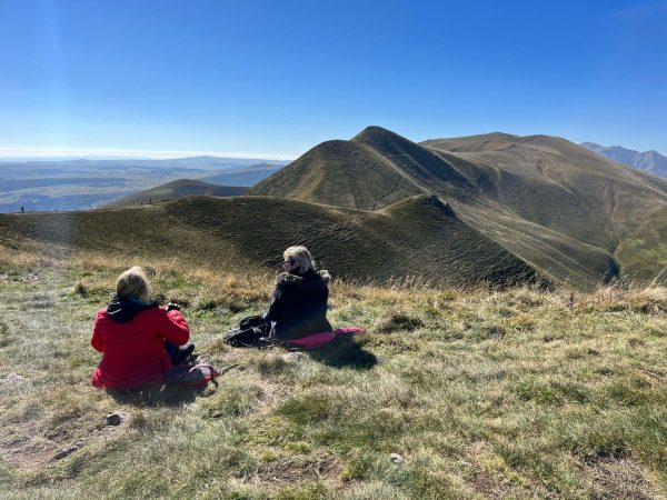 Prendre le temps de découvrir le Sancy et ses sommets en randonnée à l'automne