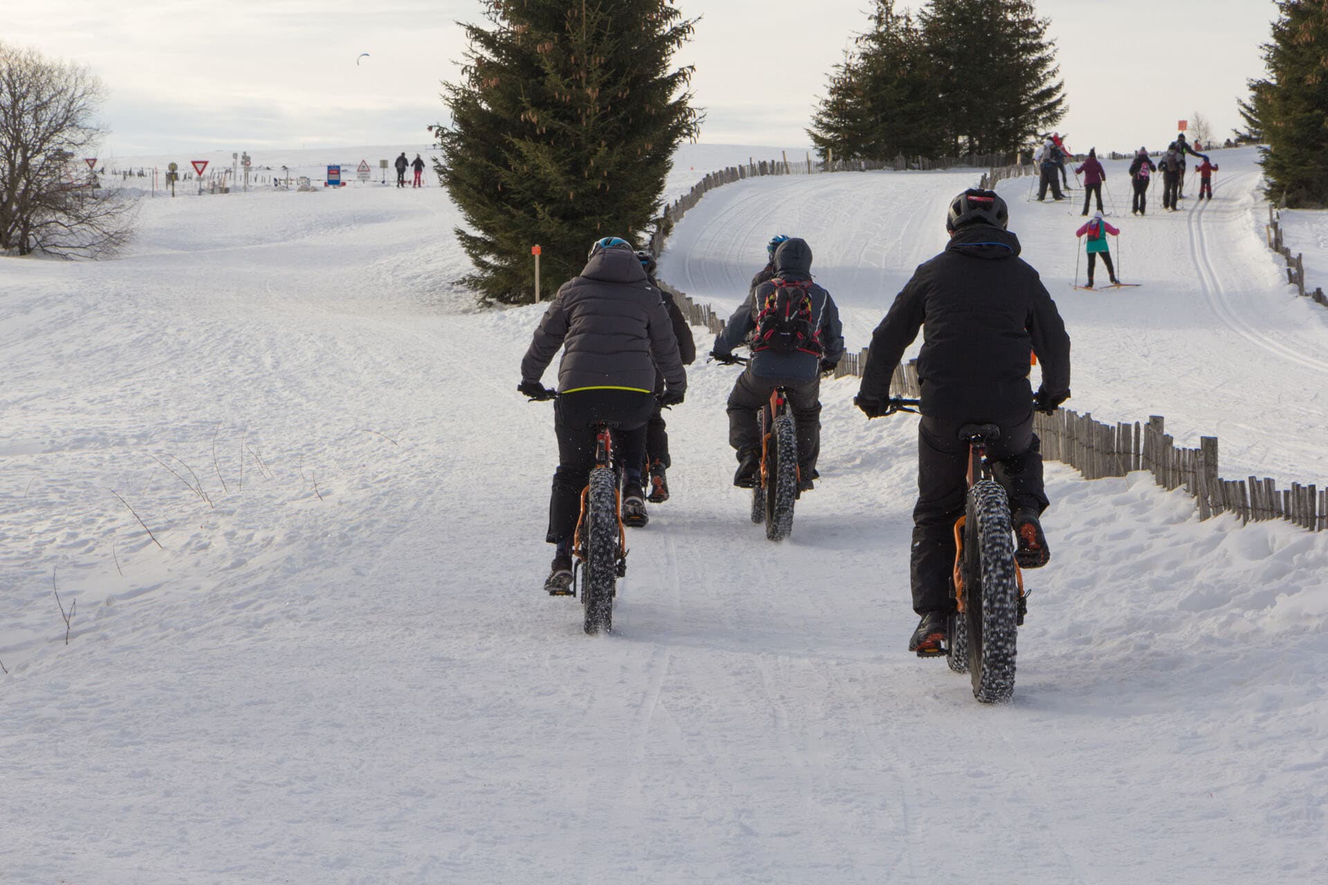 Enfourcher un fatbike pour une balade fun au Mont-Dore ou à Super-Besse