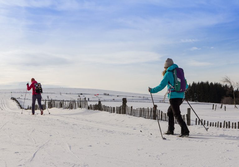 Téléchargez les plans de pistes de ski et raquettes du Massif du Sancy