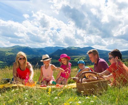 Vacances volcaniques en famille dans le Sancy