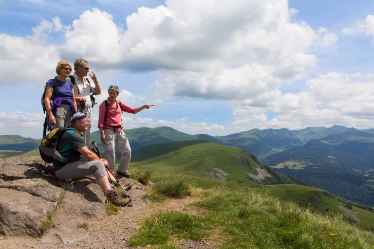 Hiking with a view of the Massif du Sancy from Murat-le-Quaire